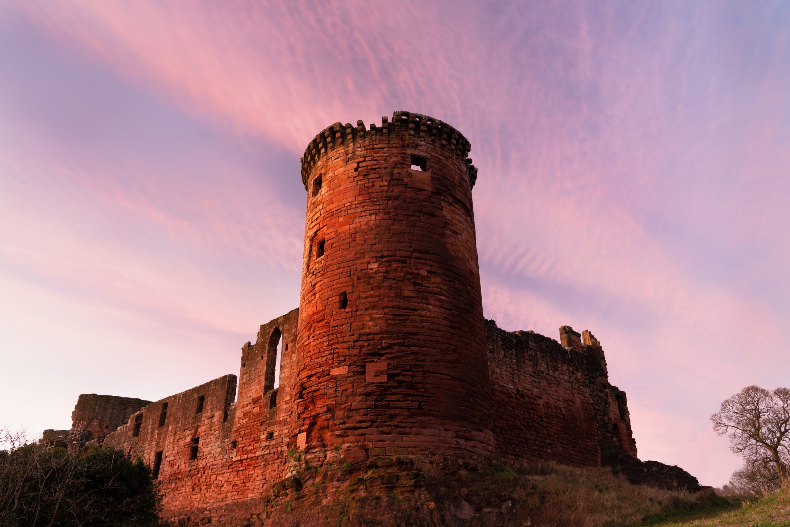 bothwell-castle-sunset