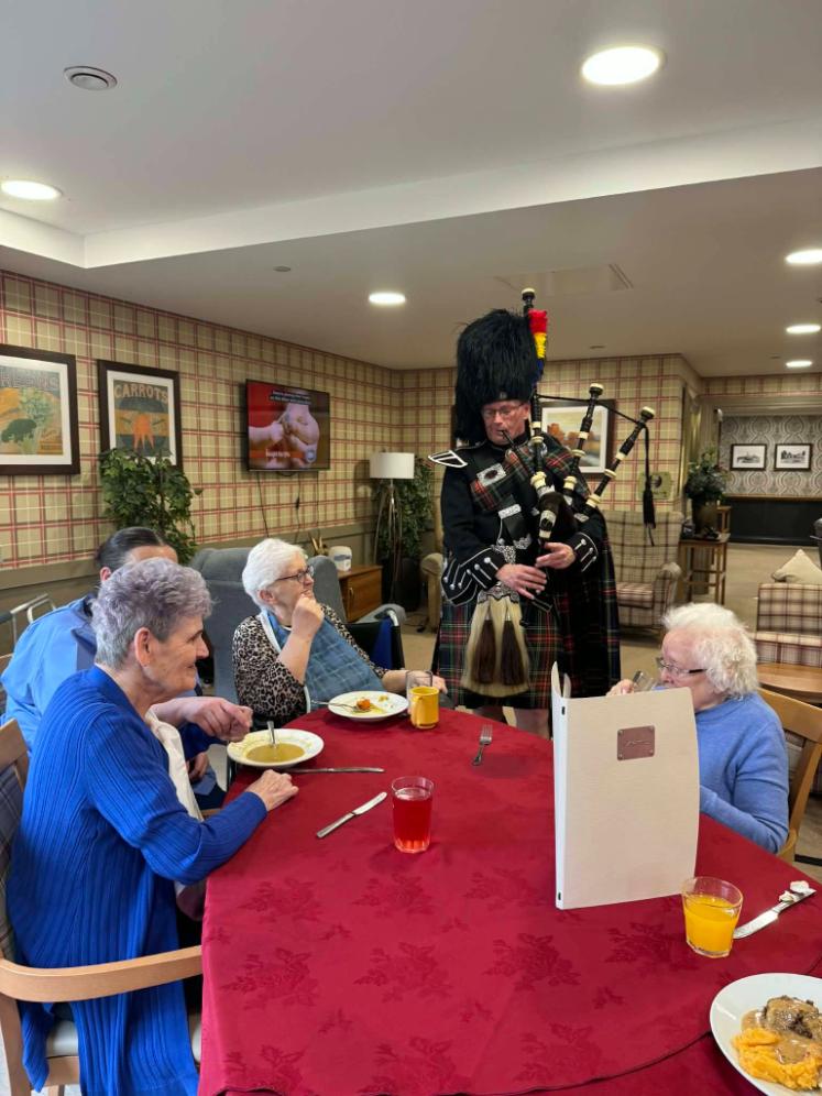 residents with greg the piper